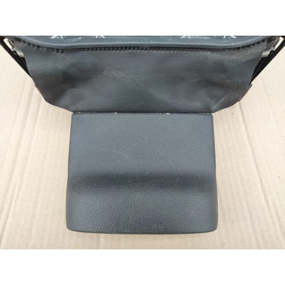 Кожух рулевой колонки VW Passat b7 USA 561858565