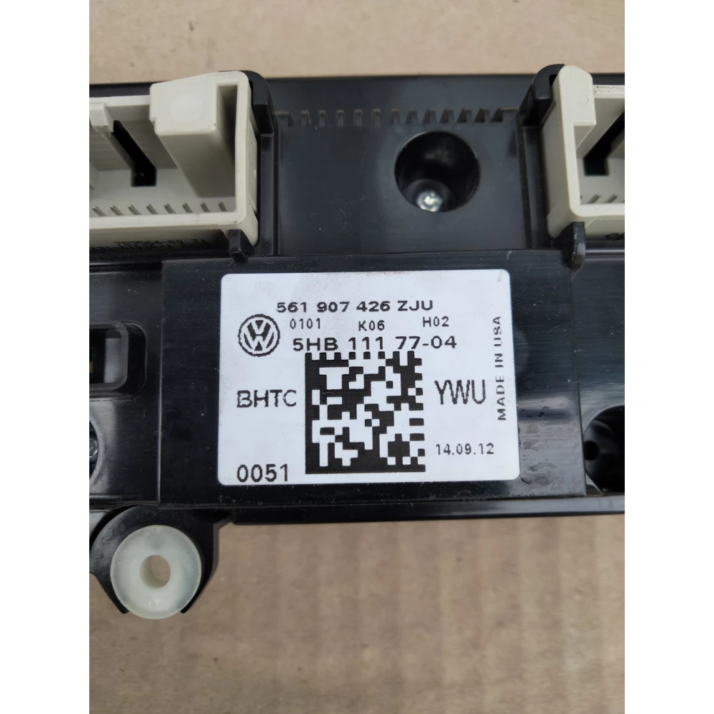Управление климат-контролем VW Passat b7 USA ручное 561 907 426 ZJU