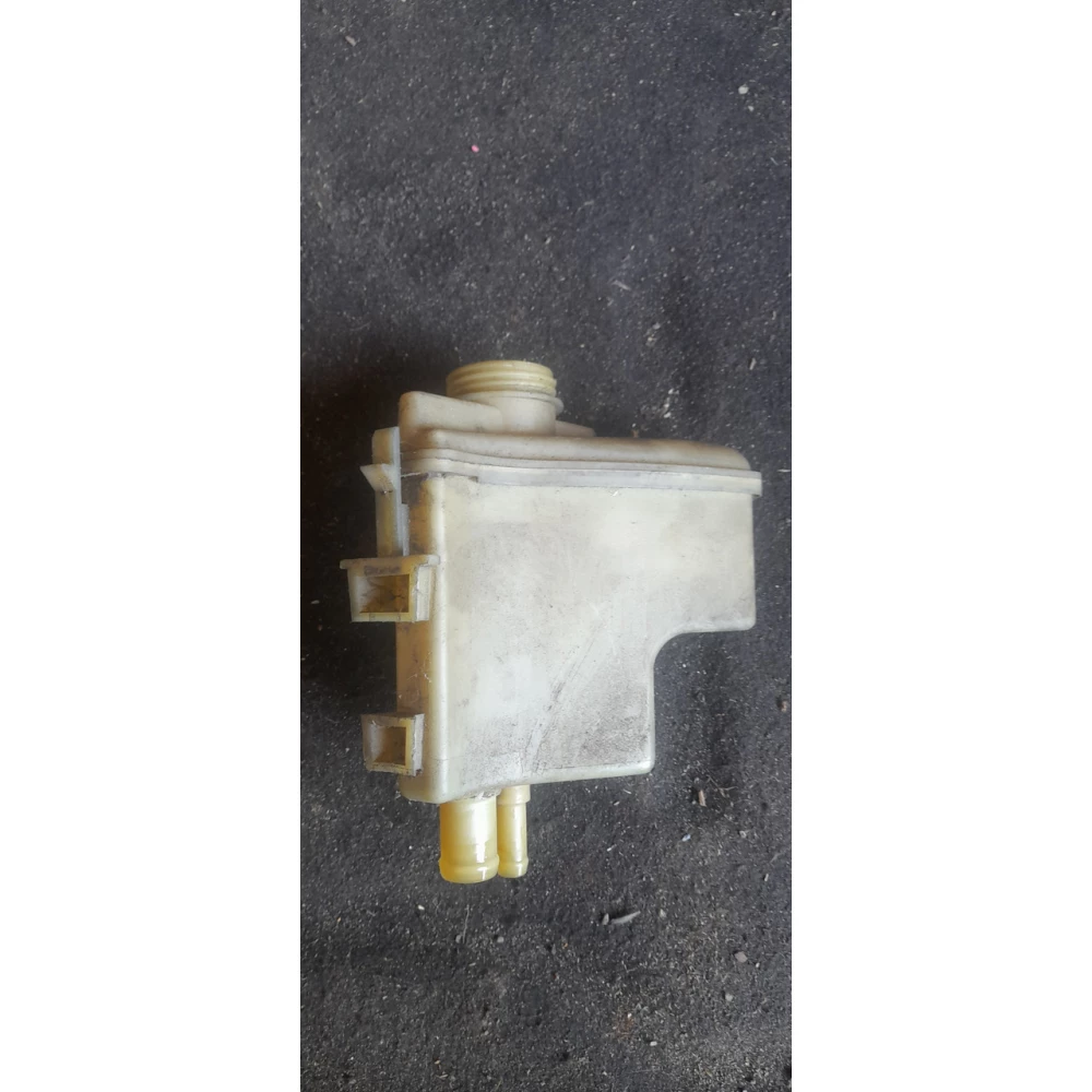 7700414664 бачок гидроусилителя руля Renault Kangoo. Clio