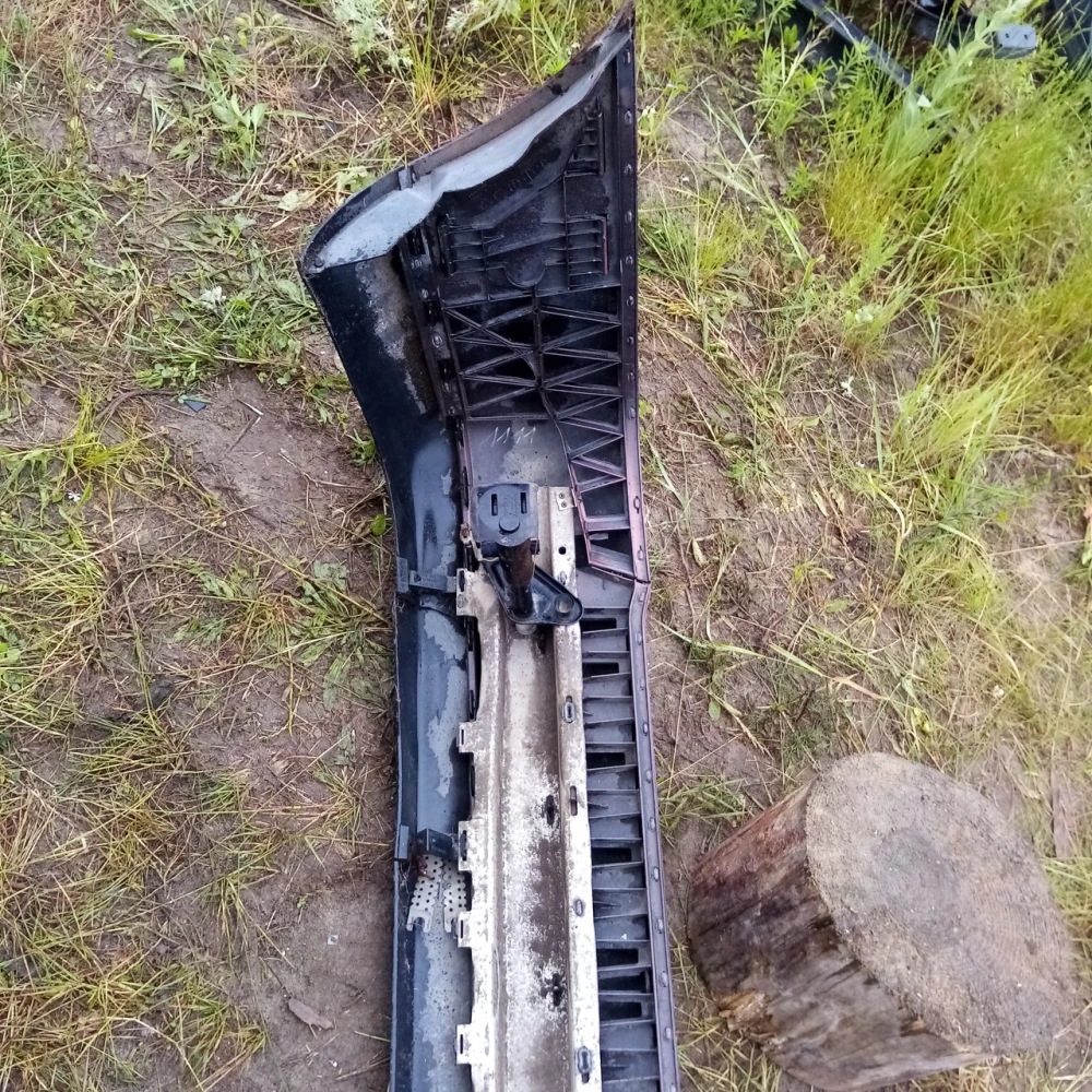 Задний бампер Audi А4В5 код 8058077368