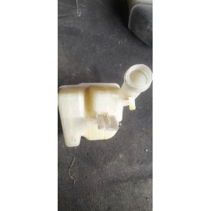 Изображение товара -  8200008864C расшырительный бачок системы охлаждения Renault Laguna 2