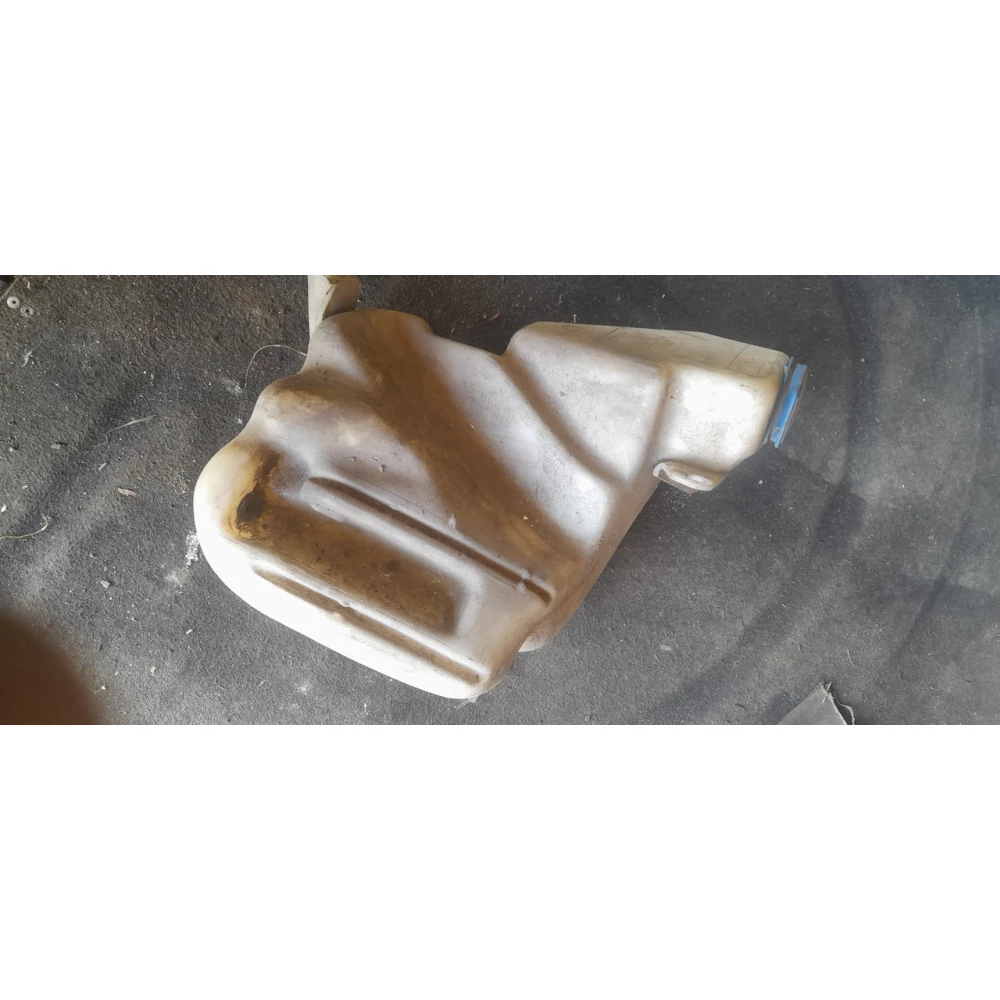 4B0955453B бачок омывателя лобового стекла  Audi A6C5