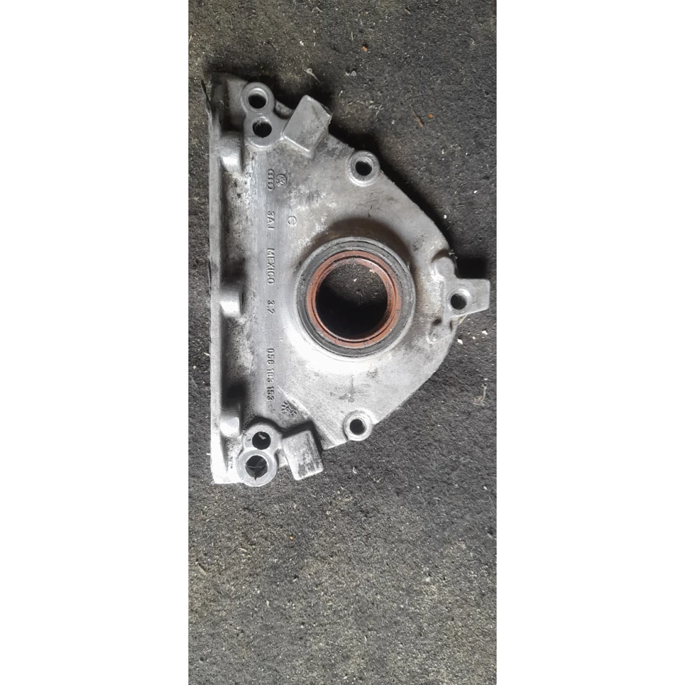 056103153 крышка сальника двигателя передняя 1.9 tdi Passat B5 .Audi A4B5 .A6C5
