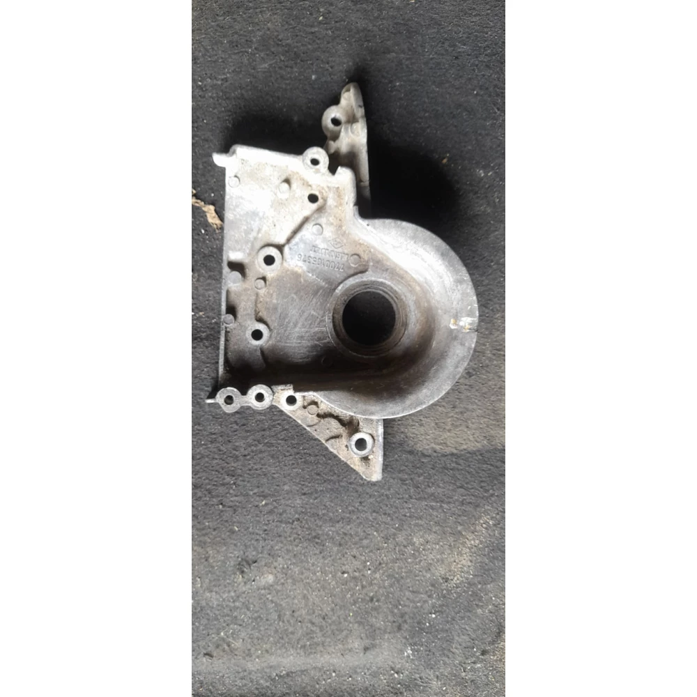 7700105376 крышка коленвала передняя Renault 1.5