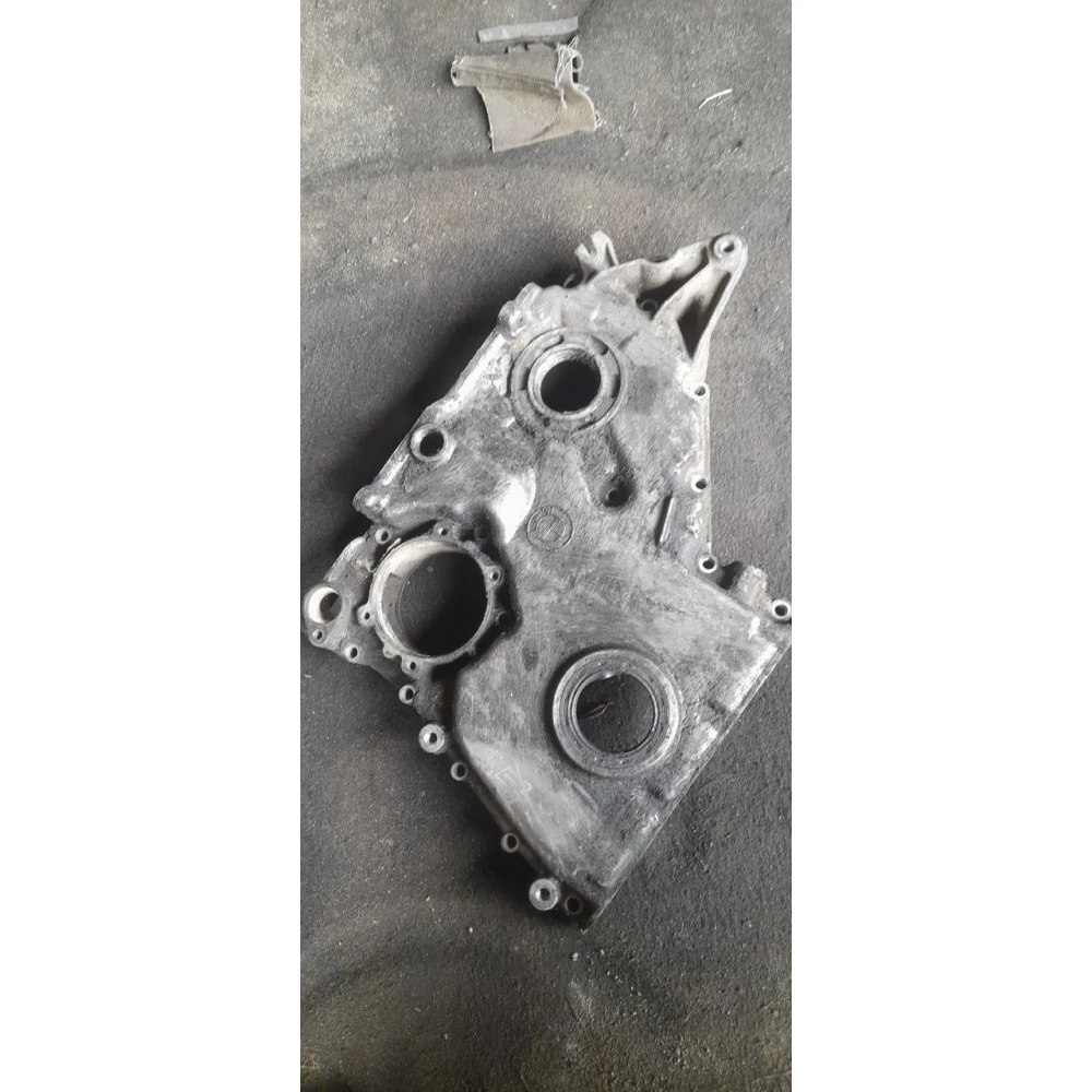 40455618003 передняя крышка двигателя BMW 2.5 tds