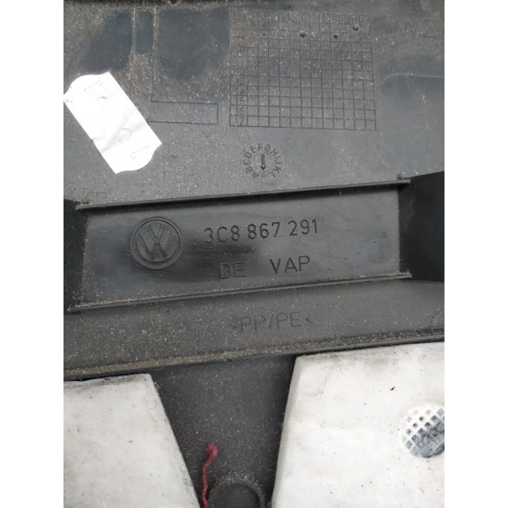 VAG обшивка стойки права и левая VOLKSWAGEN PASSAT B7 USA 3C8867292 3C8867291