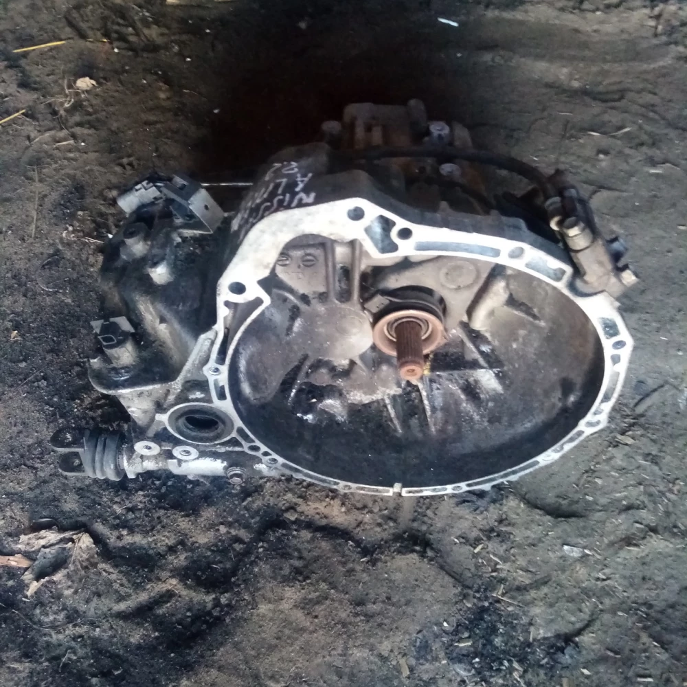 Коробка передач Ниссан Альмера 2.0 Jy30Byd