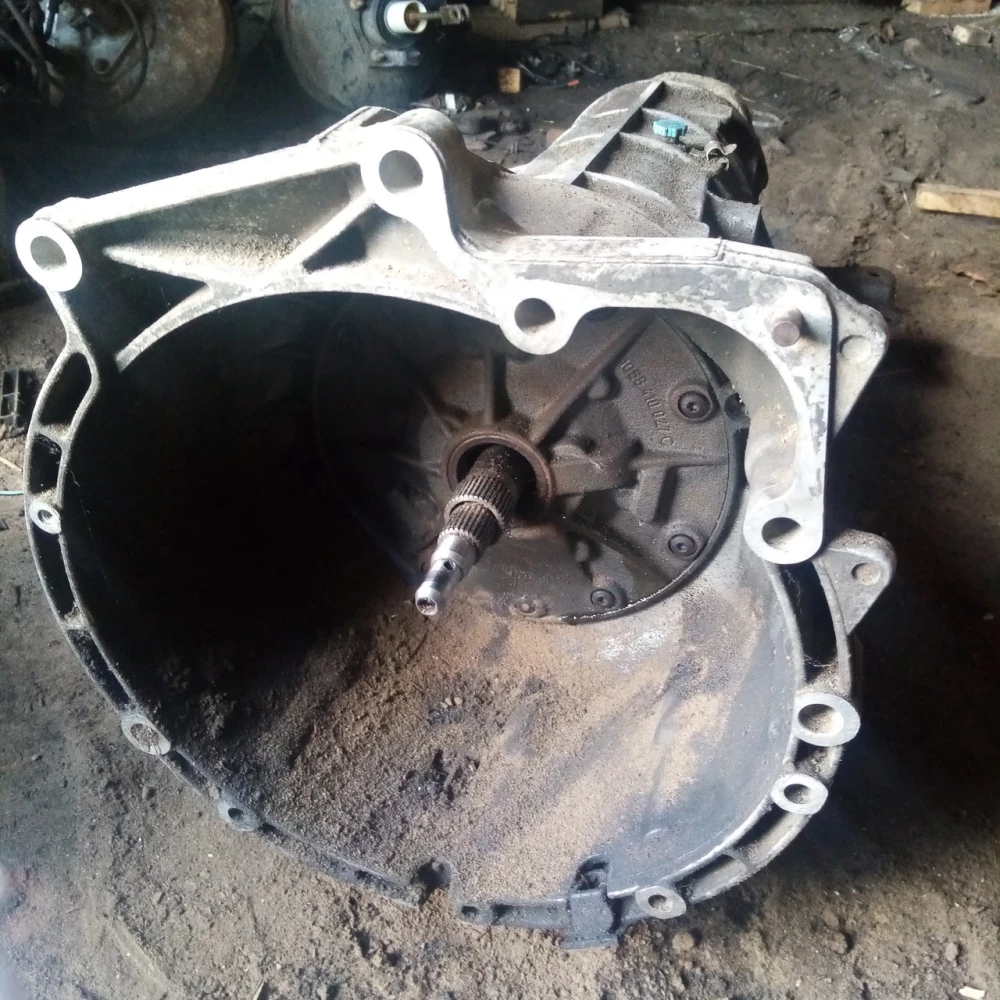 Коробка передач BMW E 39 2.5 tds 1422131
