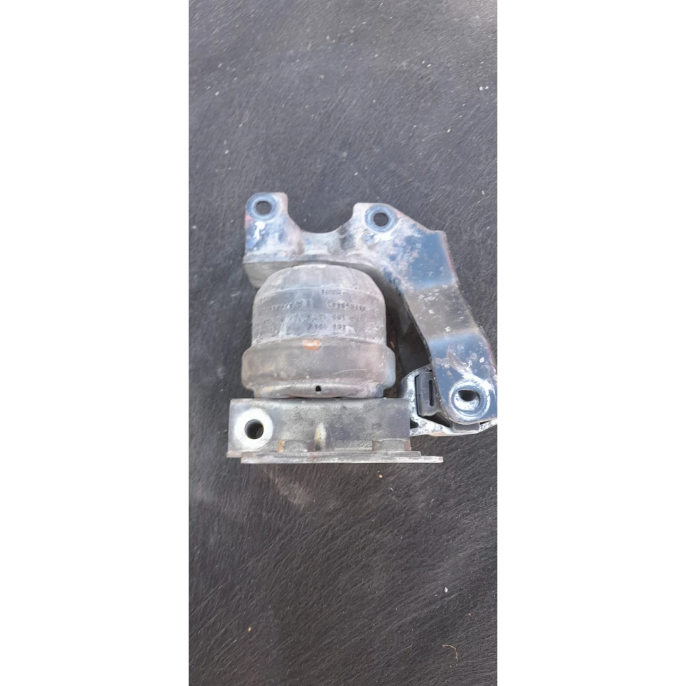 7M0199131AM подушка двигателя левая Volkswagen Sharan 1.9TD