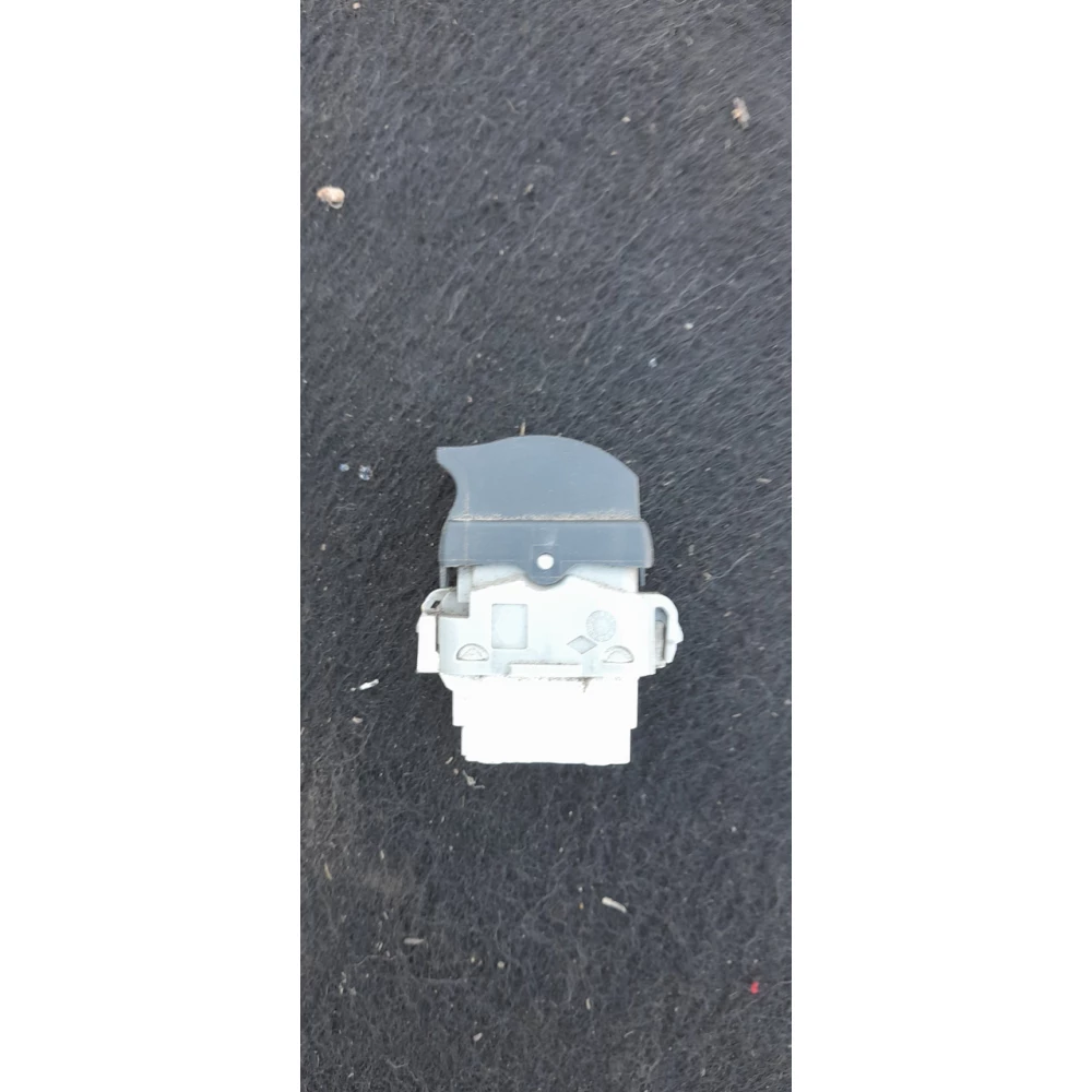 315024A кнопка стеклоподёмника задняя Renault Megane 2, Laguna 2, Scenic