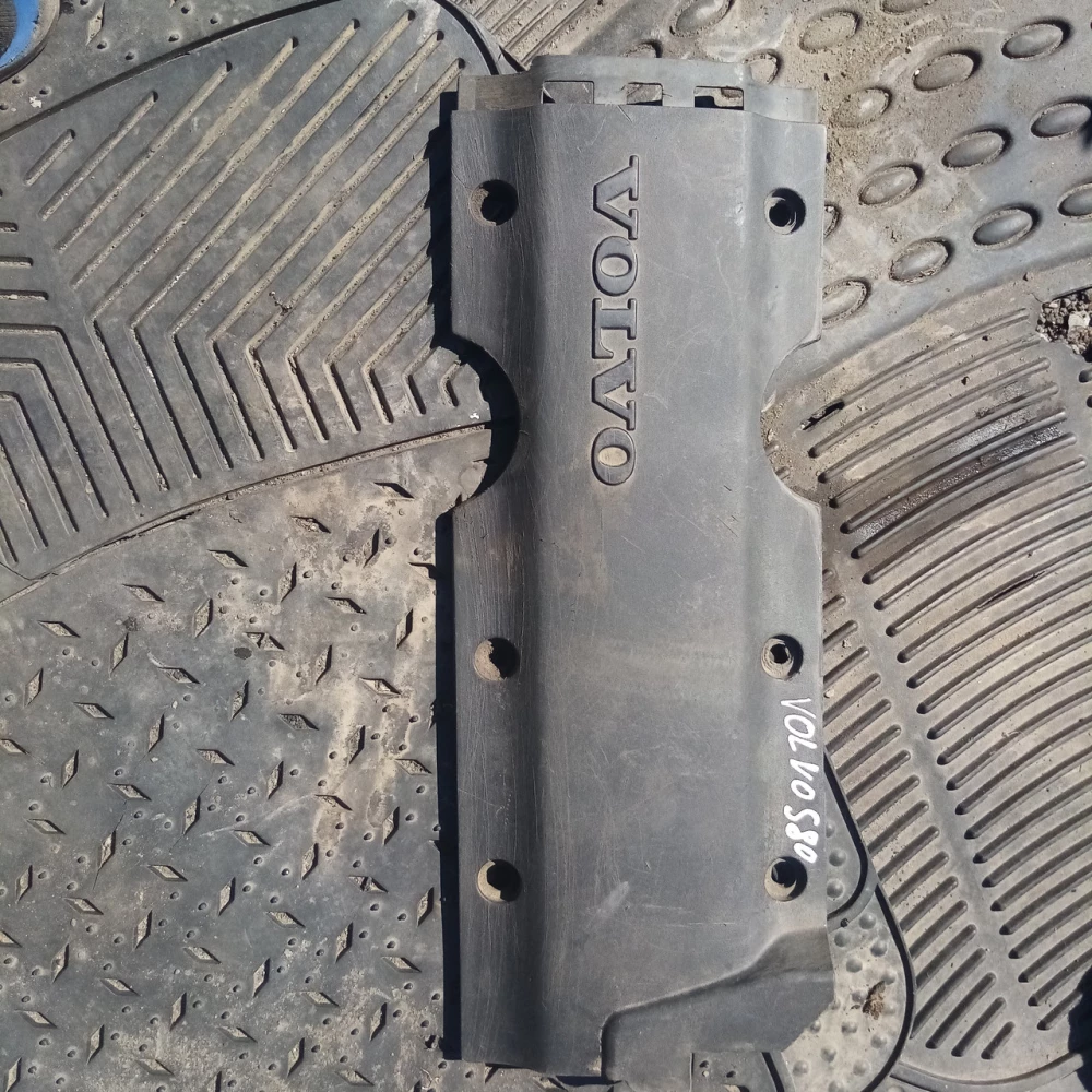 Защитная кришка грм Volvo s80 2.4 1270363