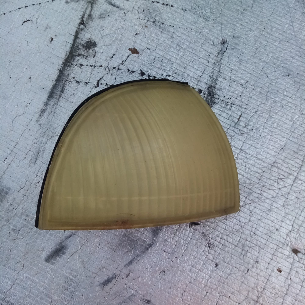 Правый поворотника Daewoo Nexia 96175350