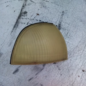 Изображение товара -  Правый поворотника Daewoo Nexia 96175350