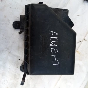 Изображение товара -  Корпус воздушного фильтра  Hyundai Accent 2000год 1,3 бензин