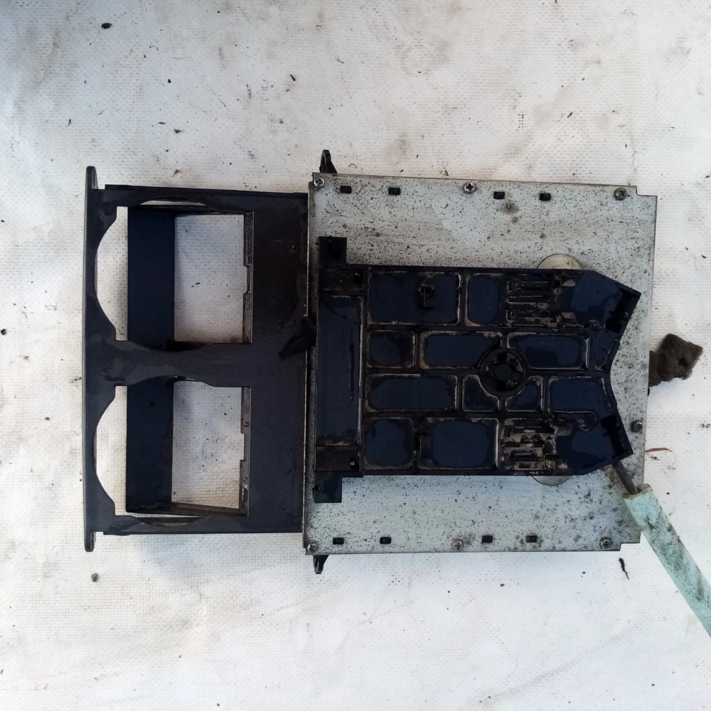 Корпус подстаканников Hyundai Accent 8479023100