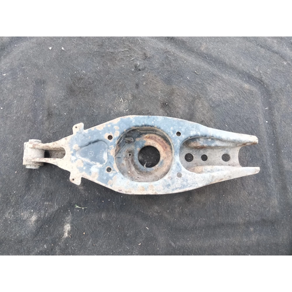 A2023500206 рычаг задней подвески под пружину Mercedes Benz W 210