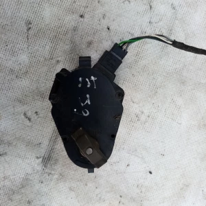 Изображение товара -  Привод заслонки печки BMW e39 83721479