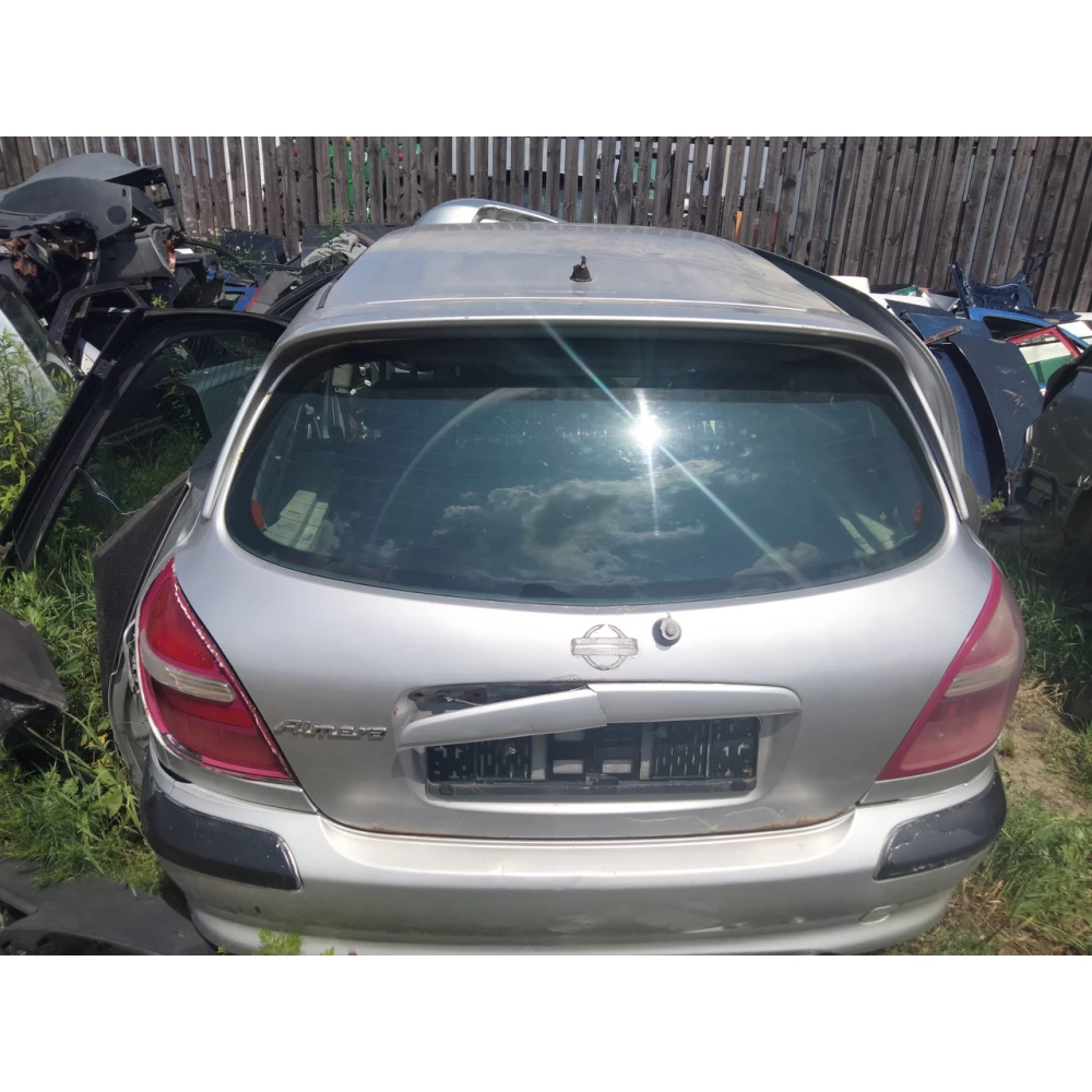Ляда крышка багажника Nissan Almera N16 хэтчбек.Без спойлера.