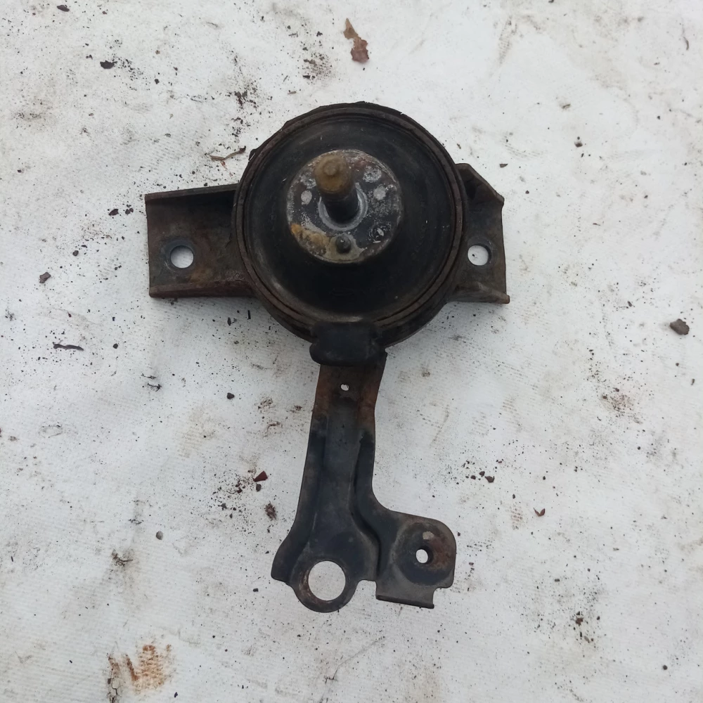 Подушка двигателя Hyundai Accent 23220000