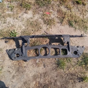 Изображение товара -  Передний   телевизор  BMW E 39