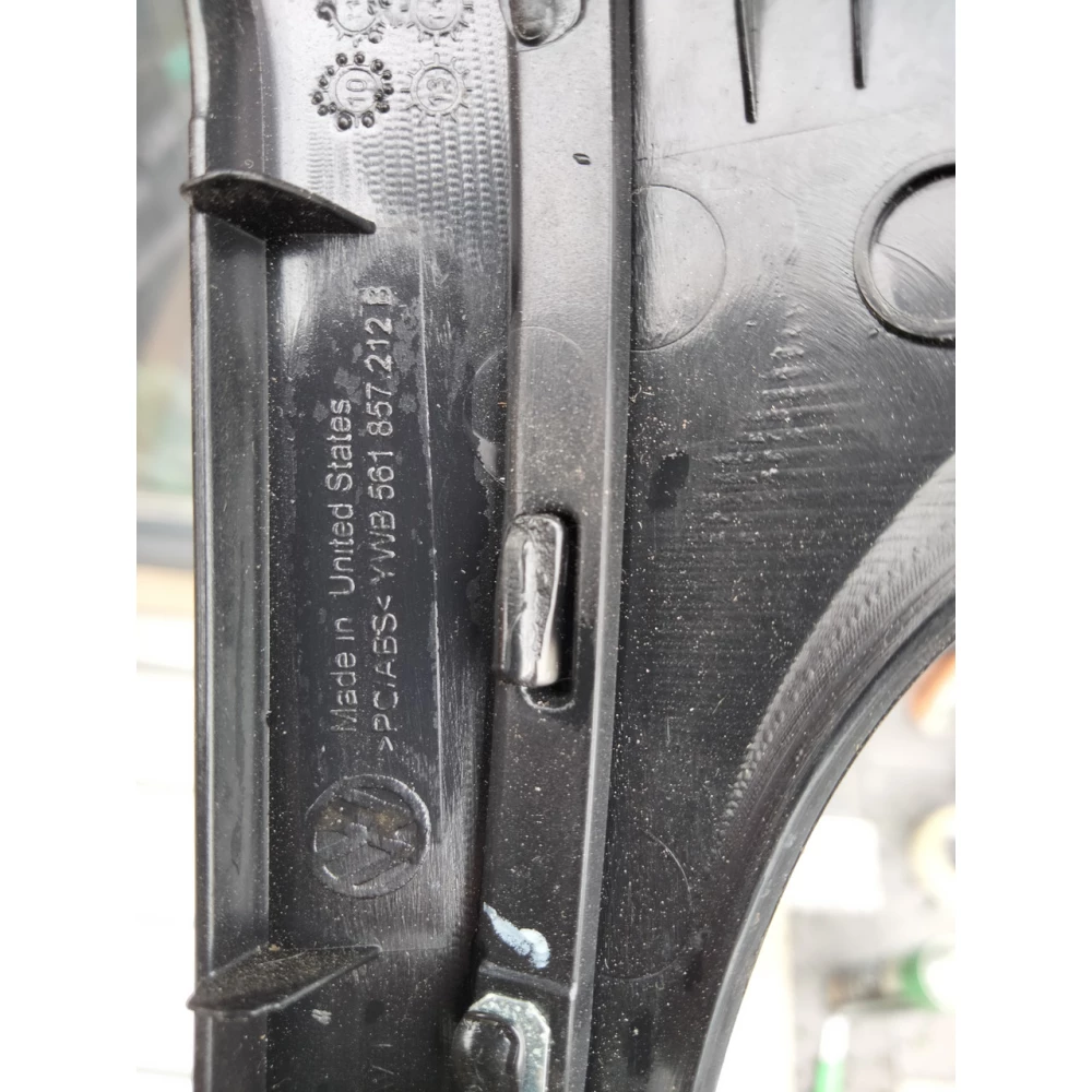 Накладка торпеды центр декор под алюминий VW Passat b7 USA 561-858-336 , 561-857-212-B