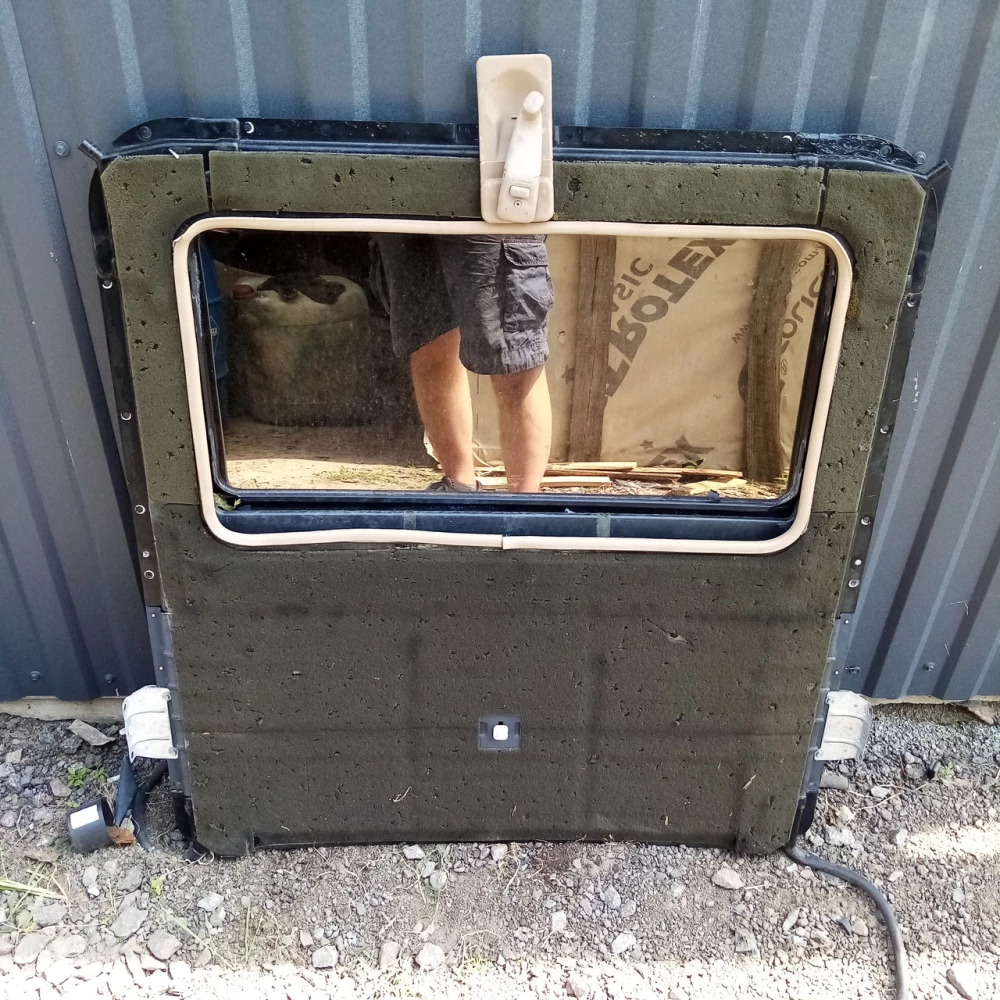 Панорамний люк Форд Ескорт