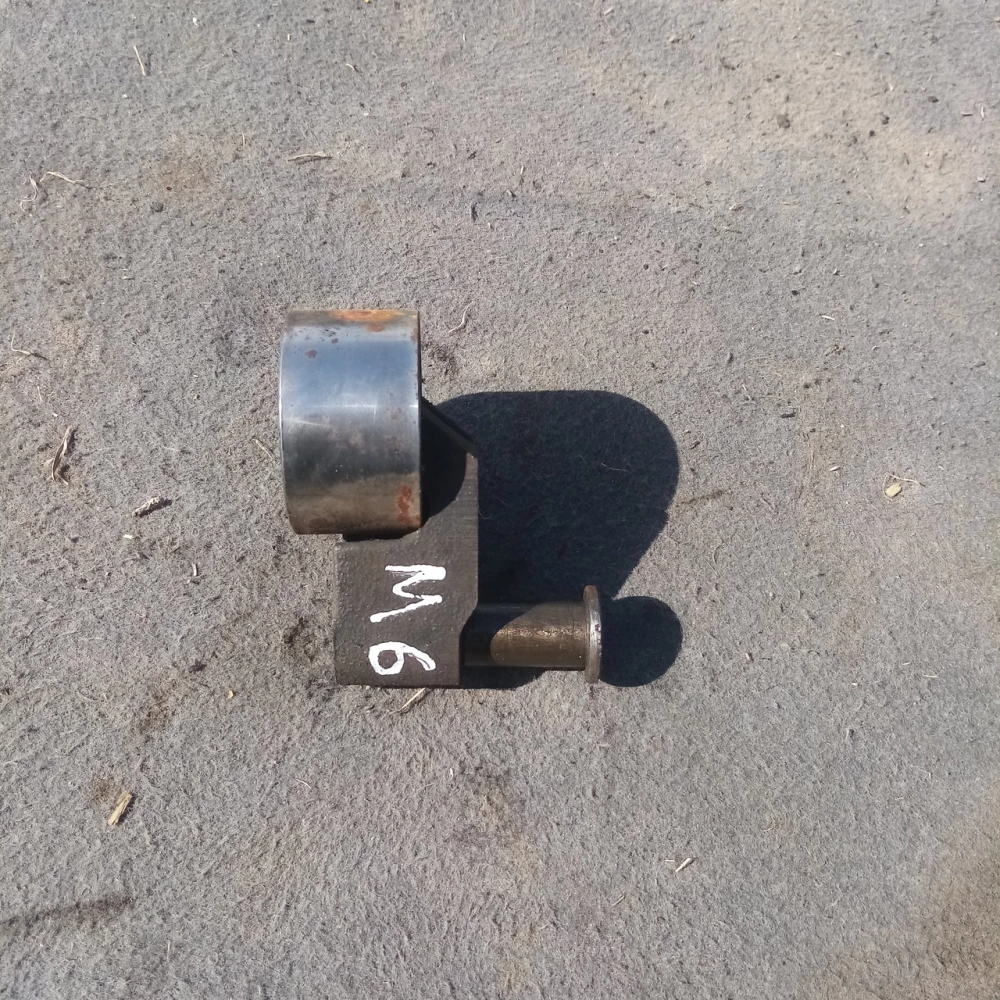 Натяжной ролик Mazda 6 2.0