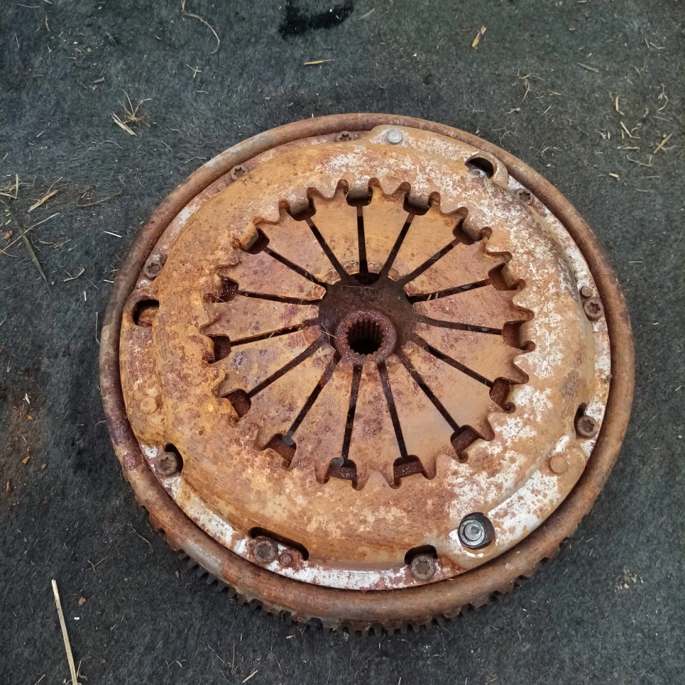 Сцепление взборе Mitsubishi Carisma