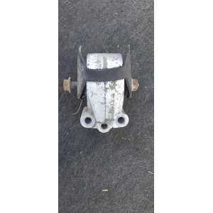 Изображение товара -  Подушка двигателя в хорошей  состоянии  Mitsubishi  Carisma