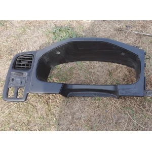 Изображение товара - Пластик панели приборов Nissan Primera