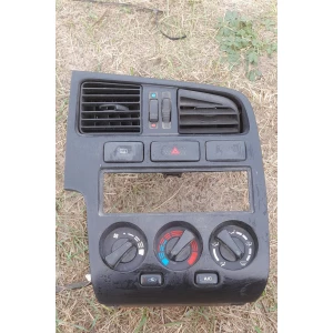 Изображение товара -  Панель  управления печкой Nissan Primera взборе
