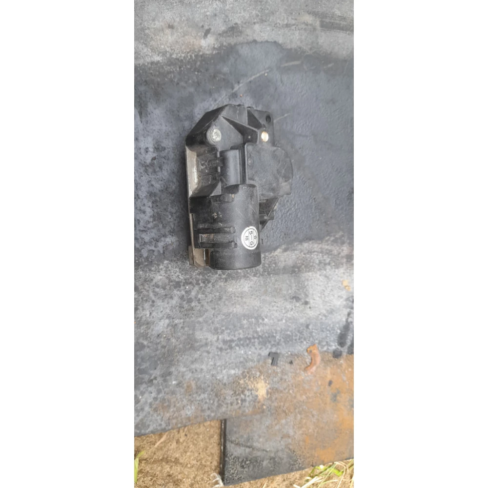 Привод заслонки печки Nissan Primera