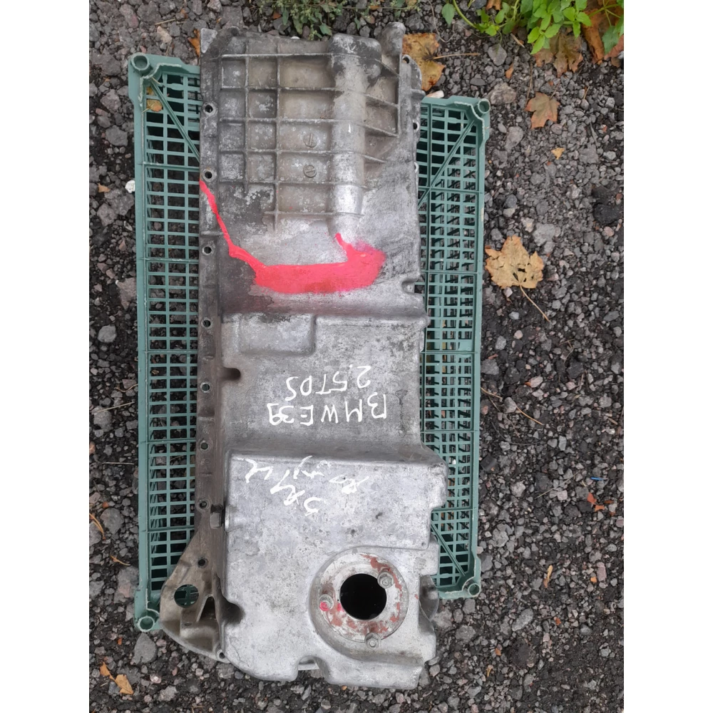 Піддон двигателя BMW e39 2.5 tdi 22459739226