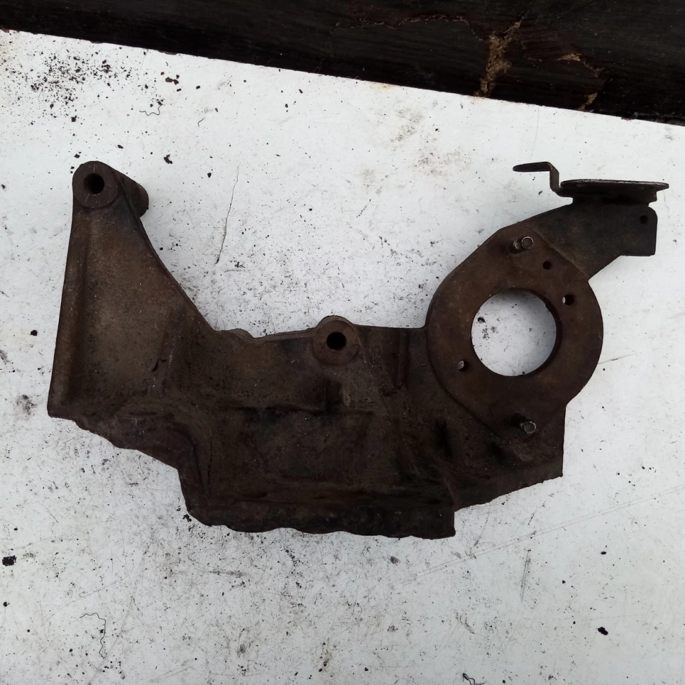 Кронштейн Mazda 6 GG 2.0 RF5C