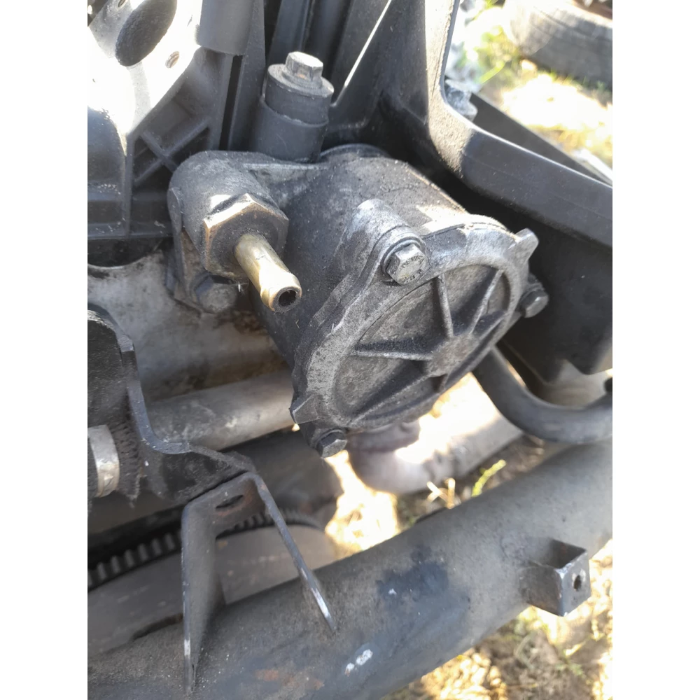 Вакуумный насос Rover 75 2248170
