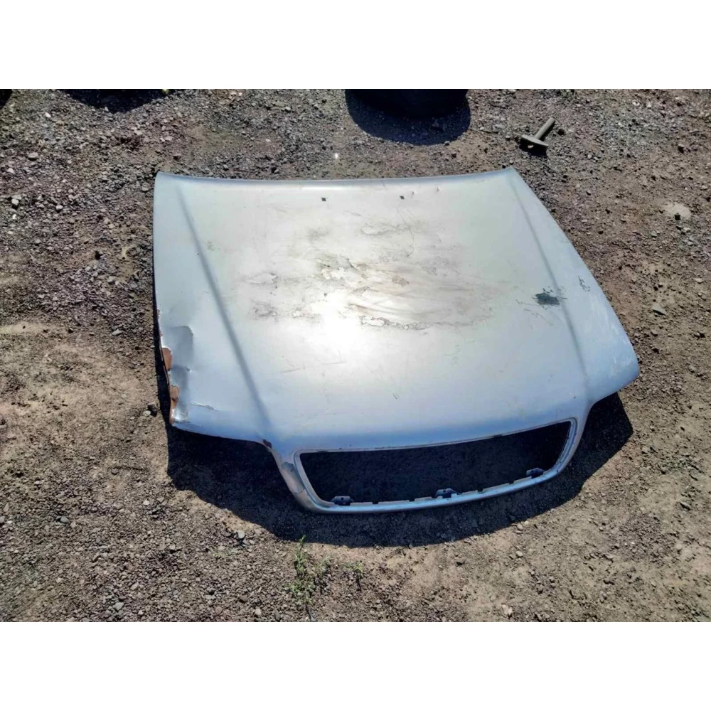 Капот Audi A6 C4 оригинал