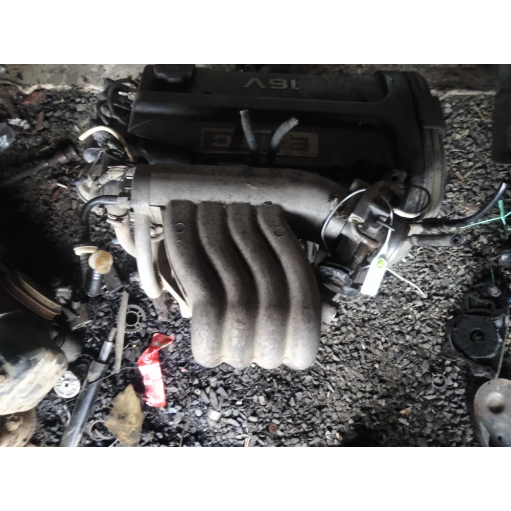 Впускной коллектор Daewoo Nexia 1.5