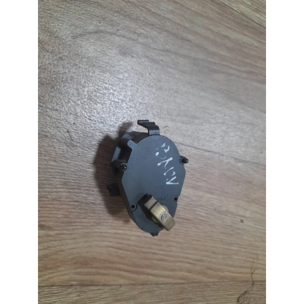 Привод заслонки печки BMW e39