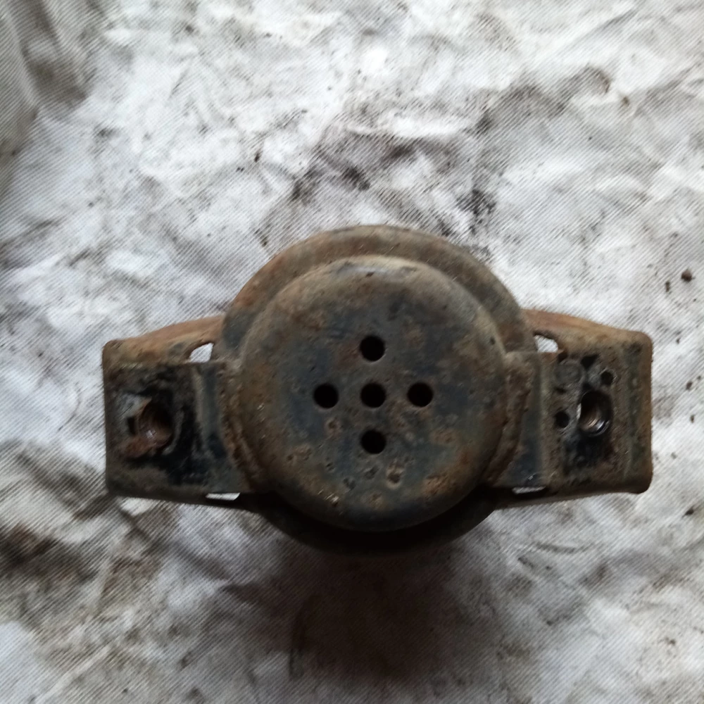 Подушка двигателя  Chery Amulet 1A00N7
