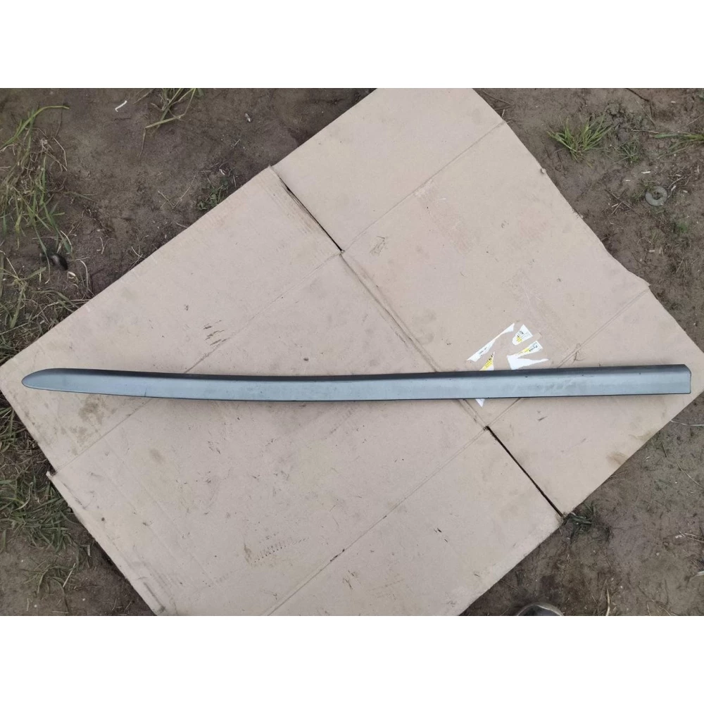 Молдинг на переднюю левую дверь Subaru Legacy Outback 3 BP 2003-2009