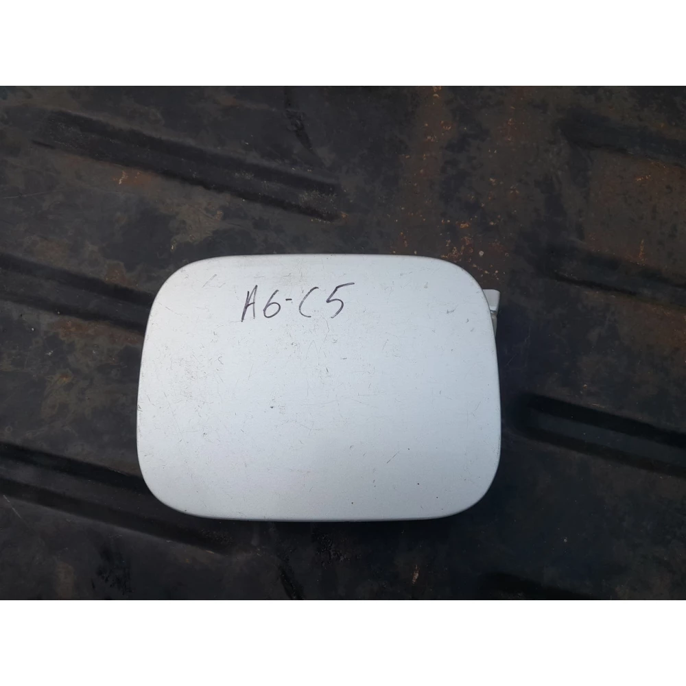 Лючок бензобака Ауди а6с5