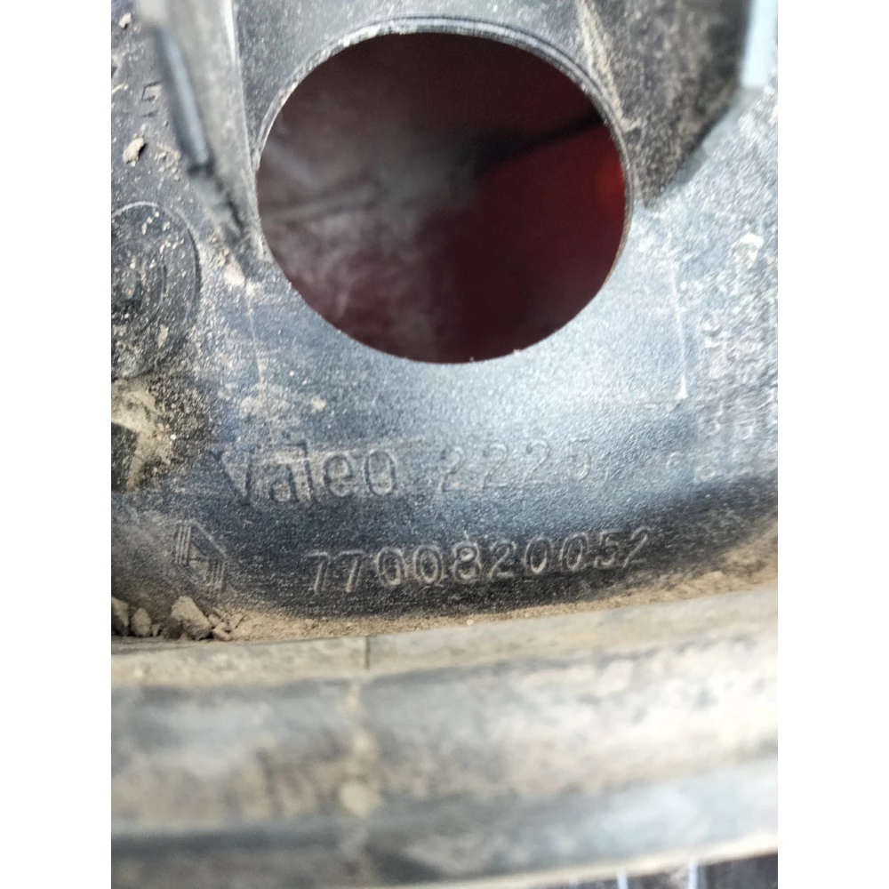 Фонарь задний левый Renault Laguna 1 хетчбек / лагуна 1 1993-1998 7700820052