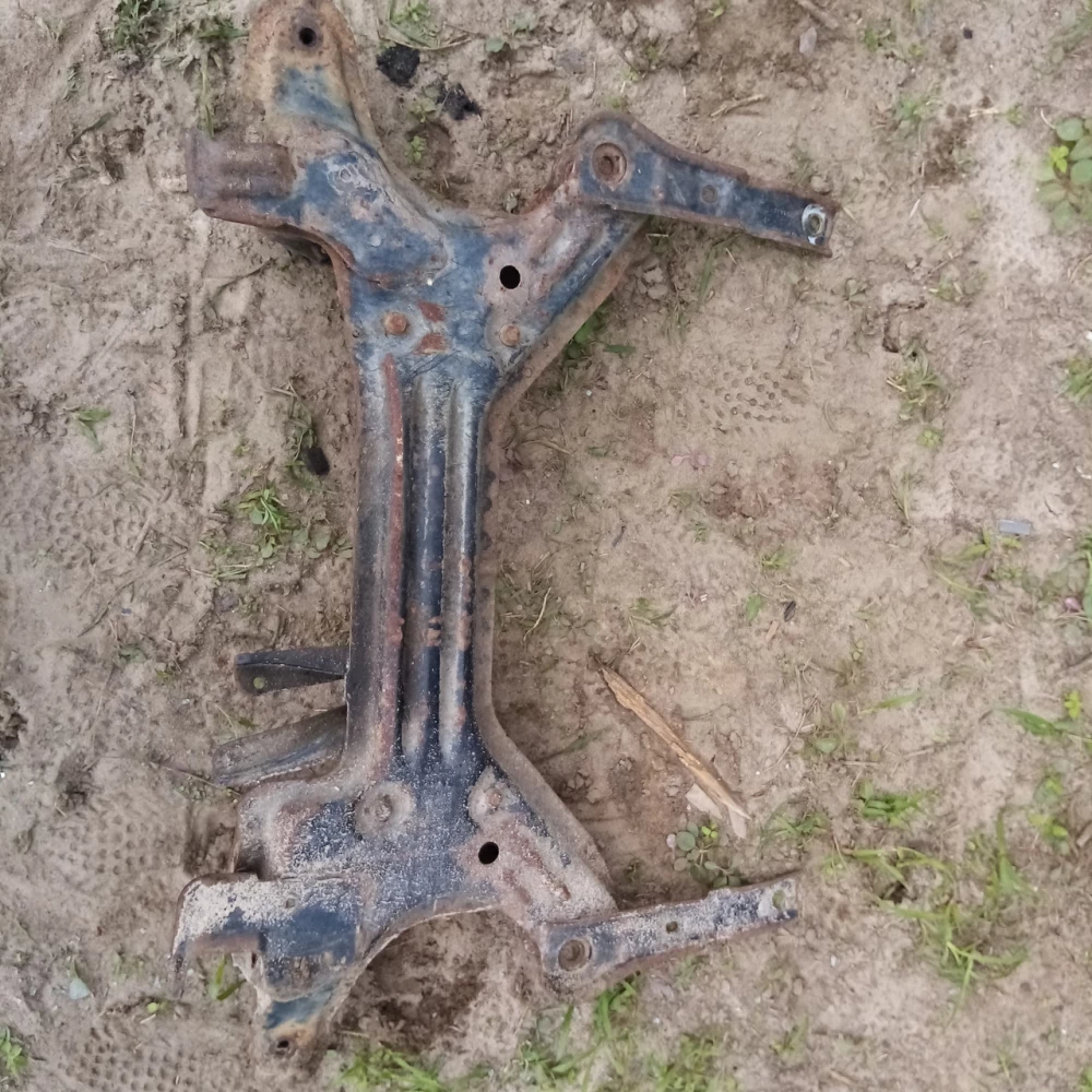 Передний подрамник Geely Ck 53111070