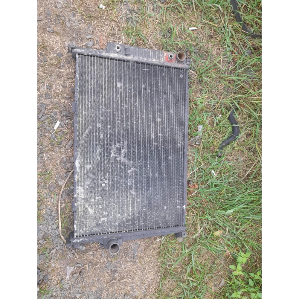 Радиатор BMW E34