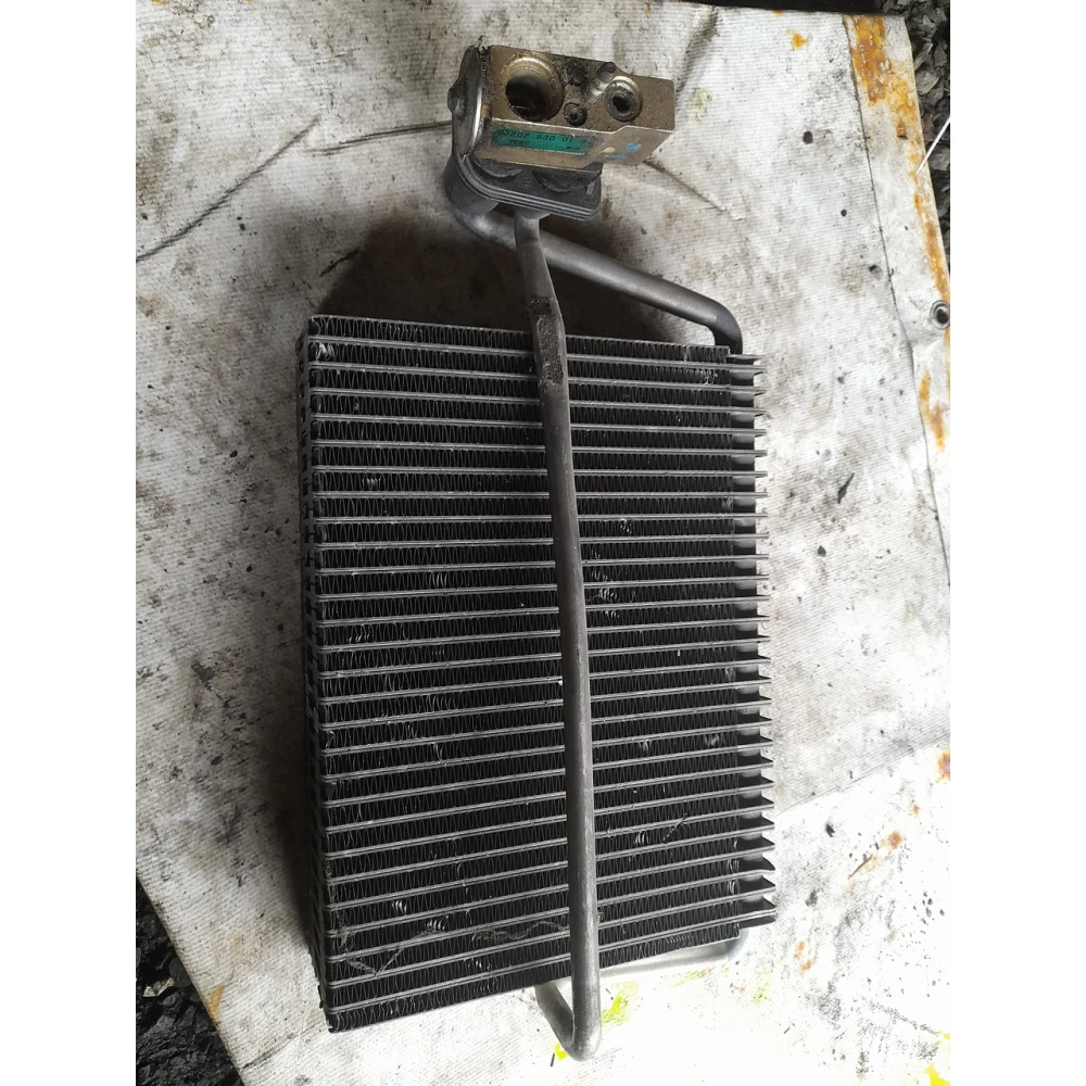 Радиатор кондиционера Mercedes-Benz w210