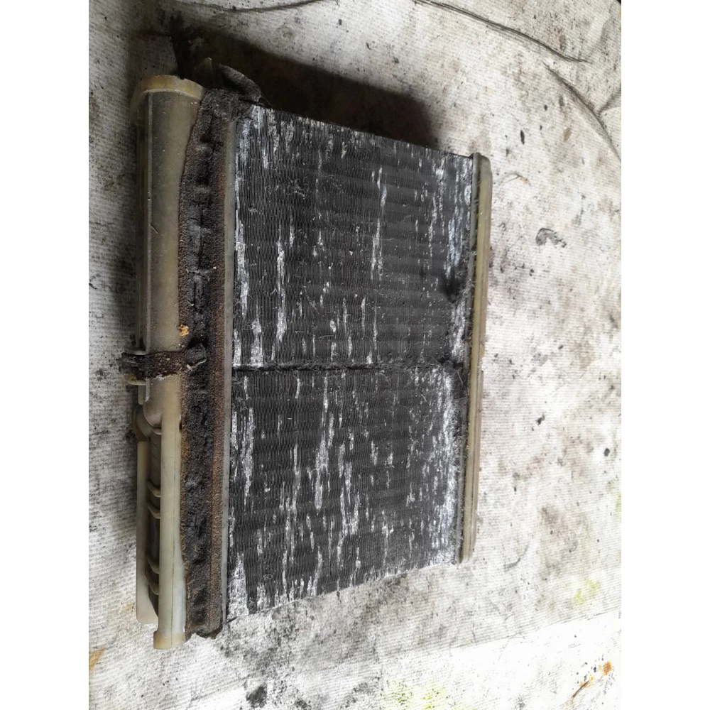 Радиатор печки BMW E34