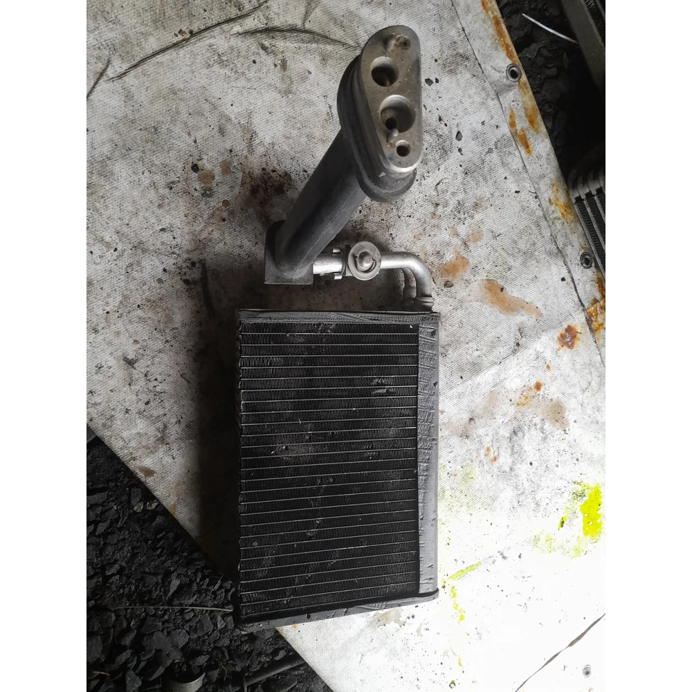 Радиатор кондиционера BMW E39