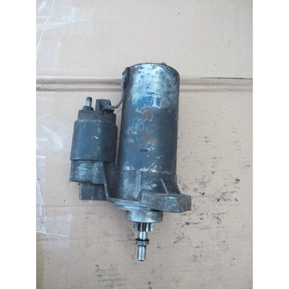 0001110076, 068911023 стартер Volkswagen Passat B4 B3 Golf 3 1.9D-1.9TD