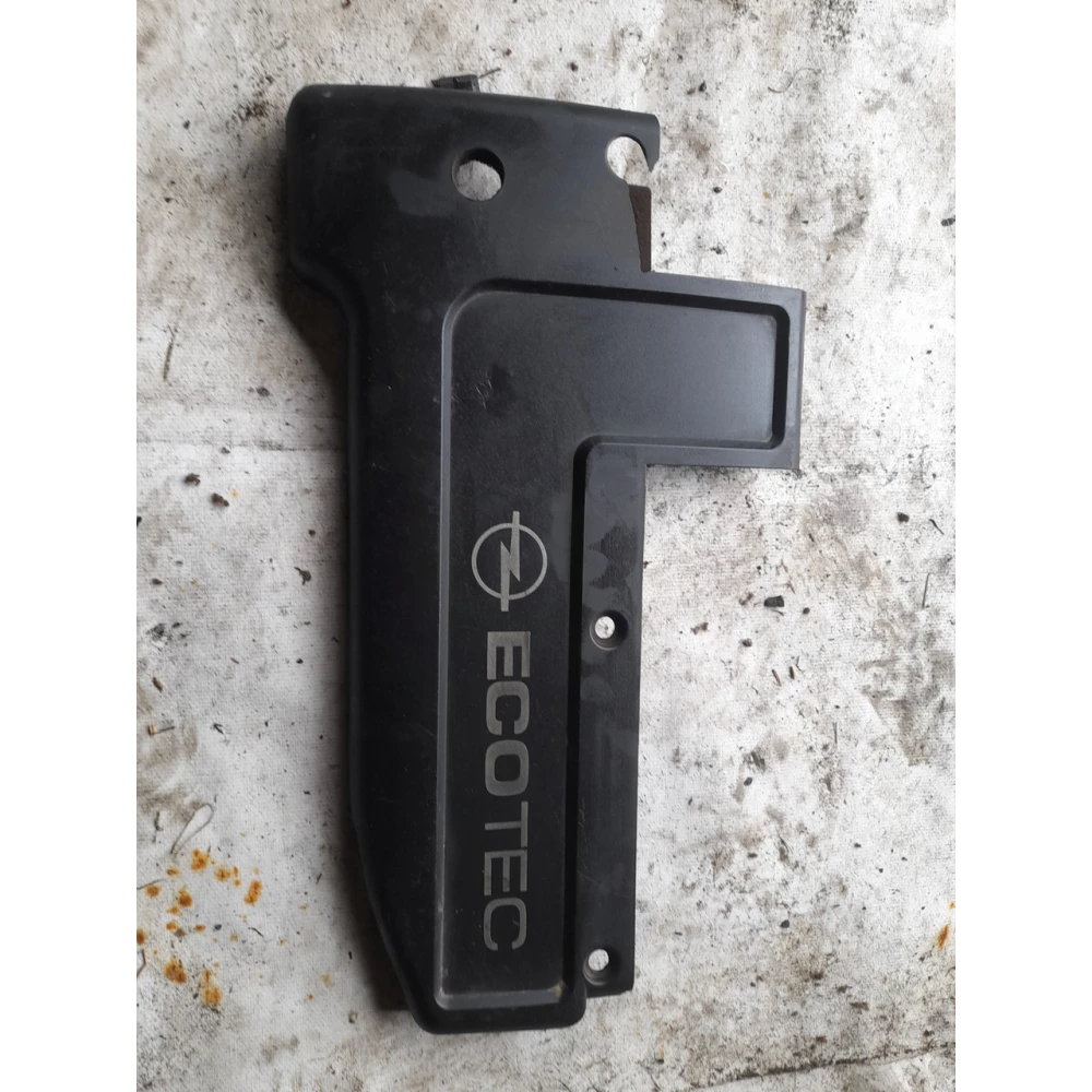 90573513 декоративная кришка двигателя  opel Vectra B 2.2 dti