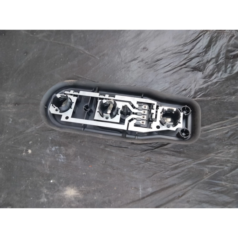 Фонарь задний BMW 5 e39 рестайл универсал л/п 6902532 / 6902531